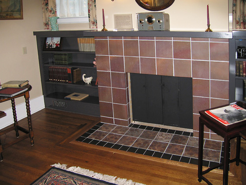 fireplace with oscillator
