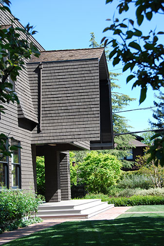 roof detail from side