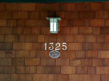 house number and plaque
