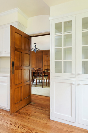 kitchen entry to dining room