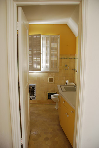 yellow bathroom