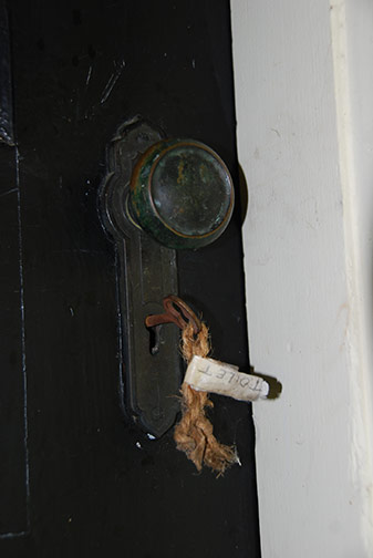 door knob to pool bathroom