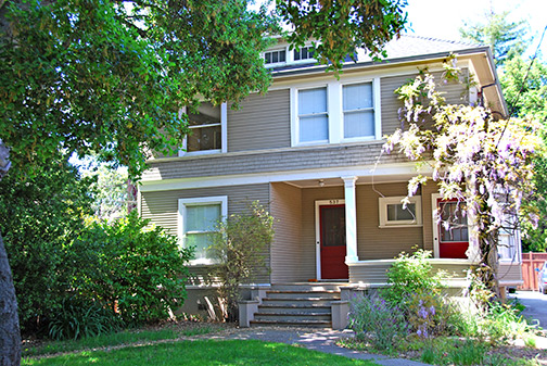 537 Addison