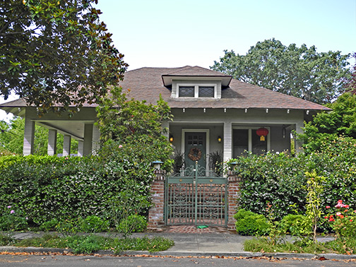 1052 Bryant