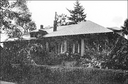 1052 Bryant