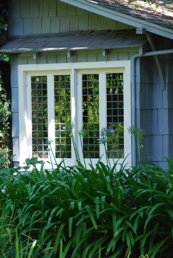 leaded window detail