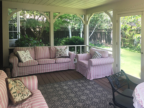 screen porch interior