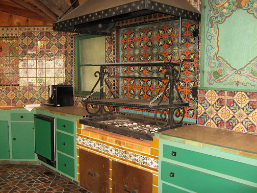 spanish kitchen