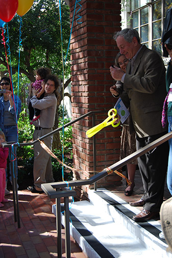 ribbon cutting