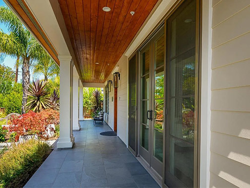 2205 porch