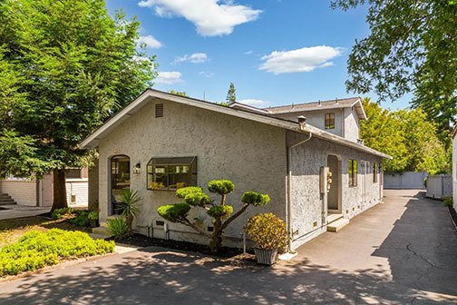 driveway side