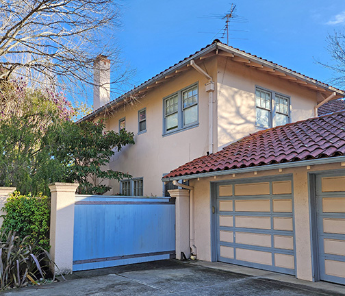 Chaucer Street side and garage