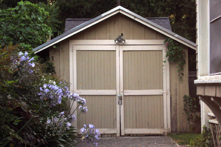 garage before restoration