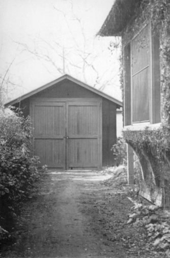 Historic garage photo