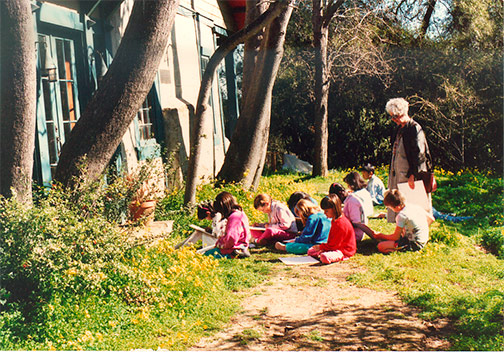 Children at Juana Briones house